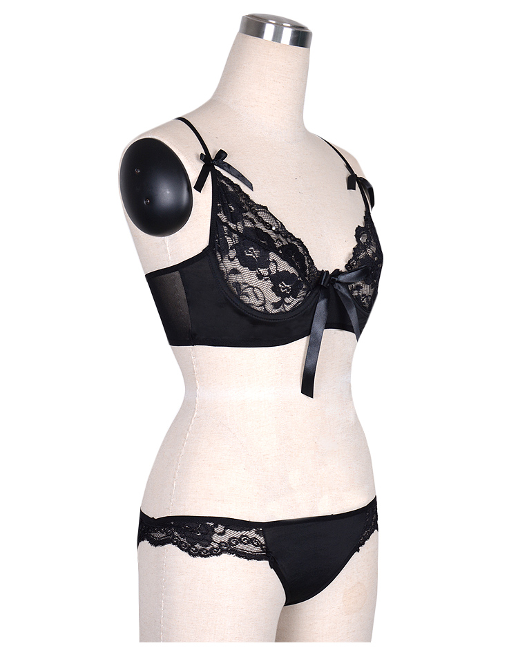 Strappy Lace Bra and Panty Set Black