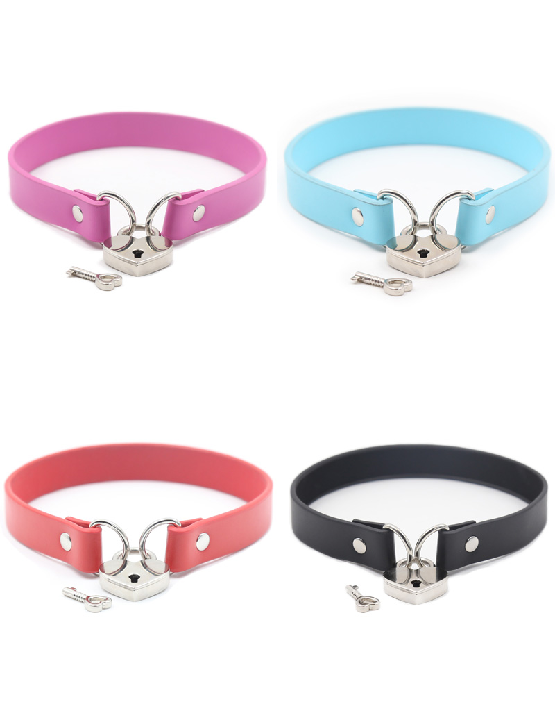 Choker Collar with Heart Lock